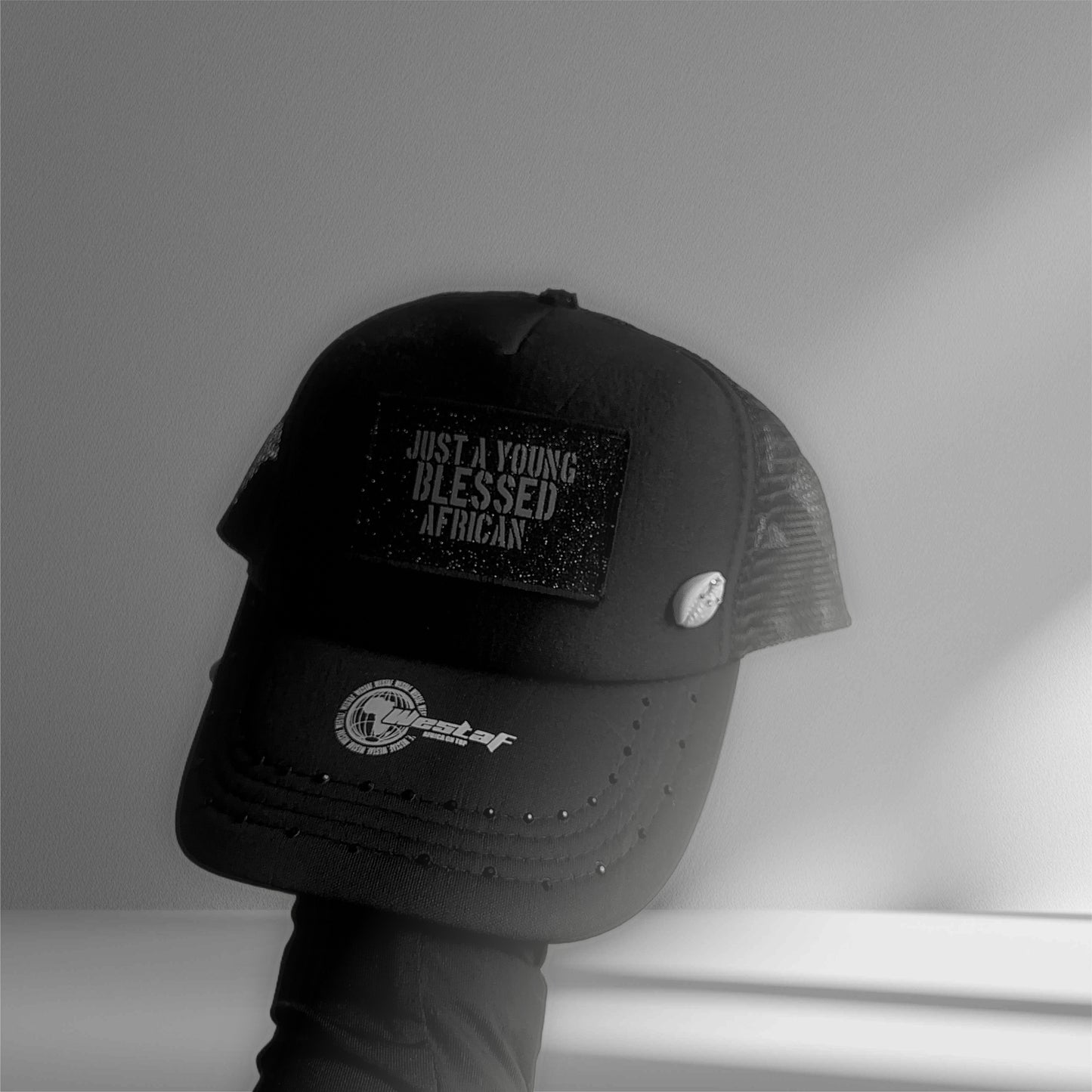 CASQUETTE « JUST A YOUNG BLESSED AFRICAN »